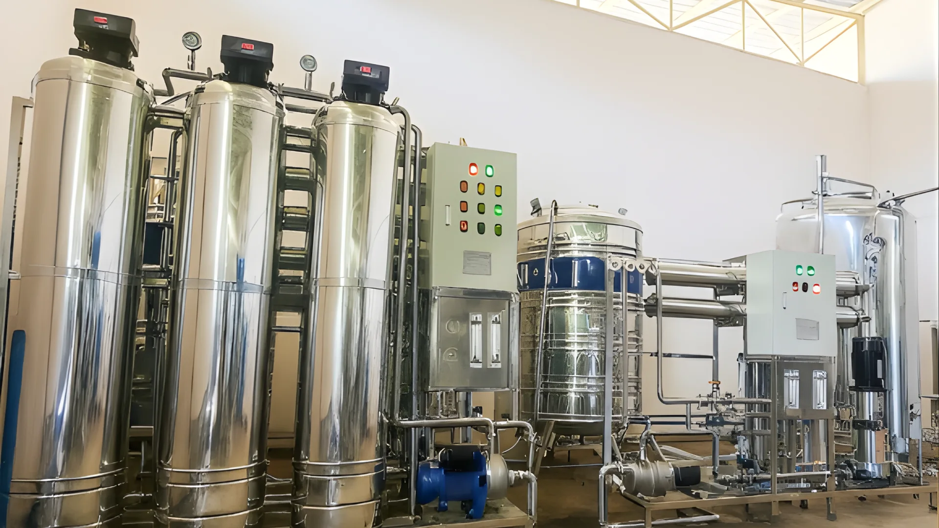 Top 6 loại cột lọc/trụ lọc của hệ thống lọc tổng đầu nguồn cần biết Cột Lọc Inox