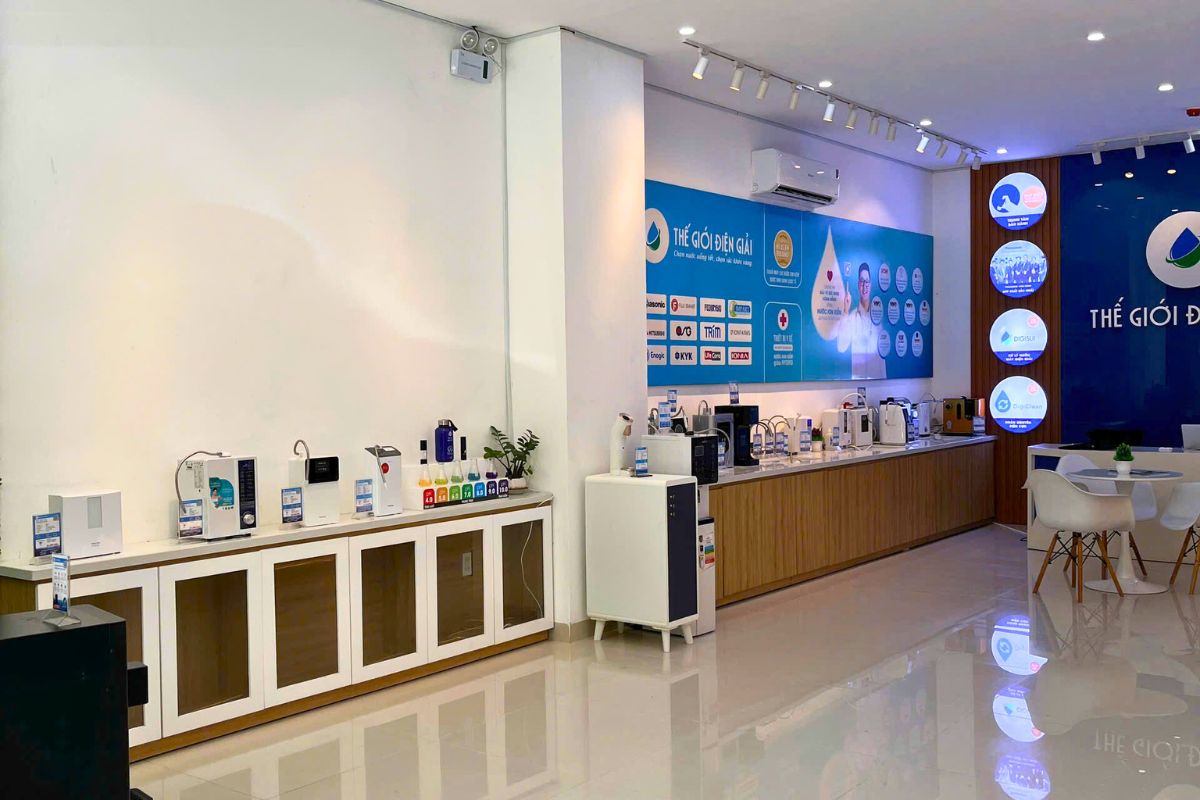 Premium Showroom Thế Giới Lọc Tổng Nha Trang 50 showroom the gioi dien giai nha trang 04 1 Premium Showroom Thế Giới Lọc Tổng Nha Trang Thế Giới Lọc Tổng