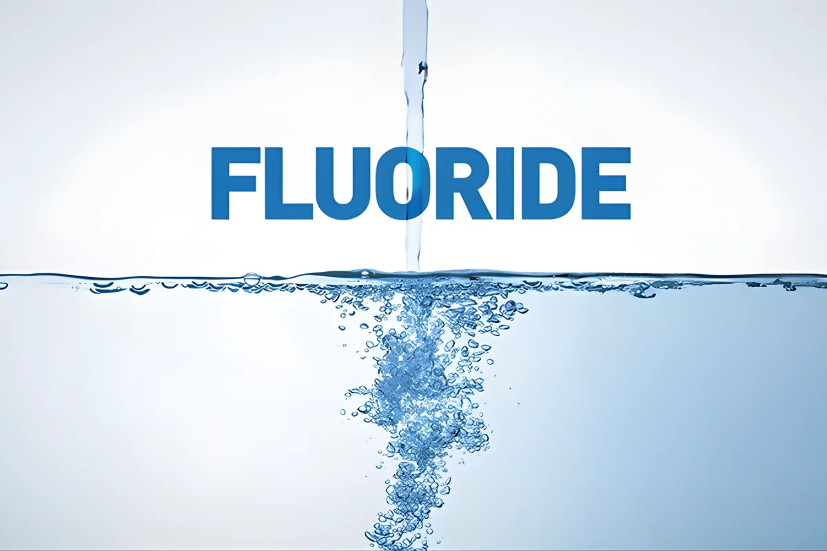 Canh giac voi Fluoride trong nuoc