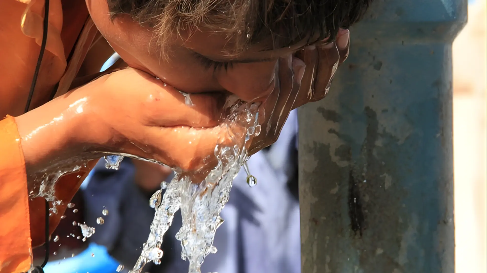 Chì xâm nhập vào nước thông qua các ống nước