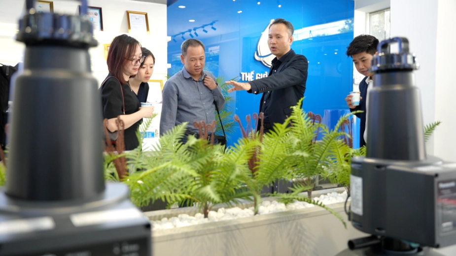 Panasonic Đông Nam Á & Việt Nam đến tham quan Flagship Showroom Thế Giới Lọc Tổng 57 SOF 2026 00135 Dai dien Panasonic Dong Nam A va Panasonic Viet Nam tham quan trai nghiem Flagship Showroom The Gioi Loc Tong13 Panasonic Đông Nam Á & Việt Nam đến tham quan Flagship Showroom Thế Giới Lọc Tổng Thế Giới Lọc Tổng