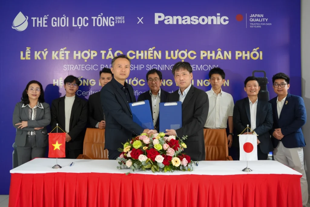 Hình ảnh buổi lễ ký kết hợp tác chiến lược toàn diện giữa Thế Giới Lọc Tổng và tập đoàn Panasonic
