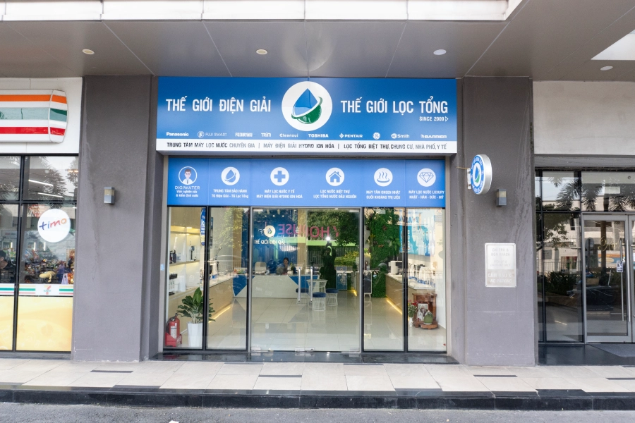 Premium Showroom Thế Giới Lọc Tổng Hòa Bình