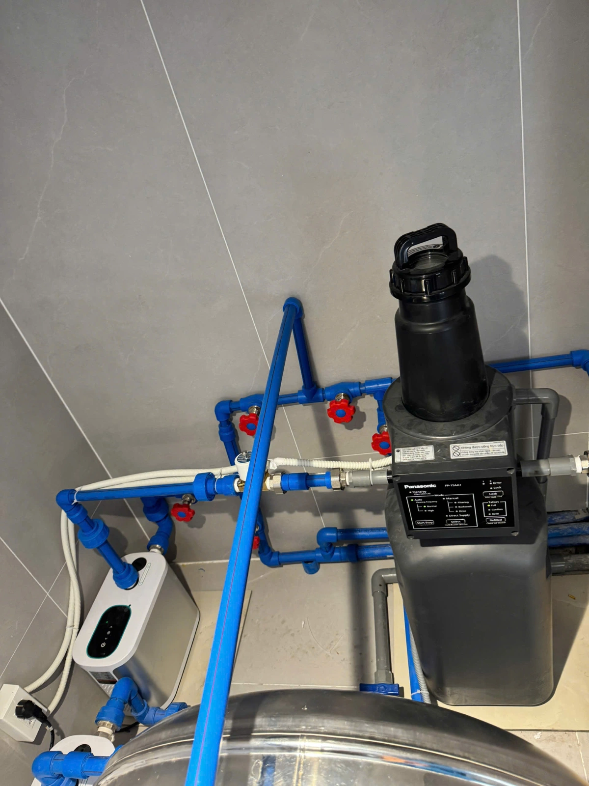 loc-tong-dau-nguon-panasonic-gon-nhe-phu-hop-lap-dat-moi-noi-tiet-kiem-khong-gian