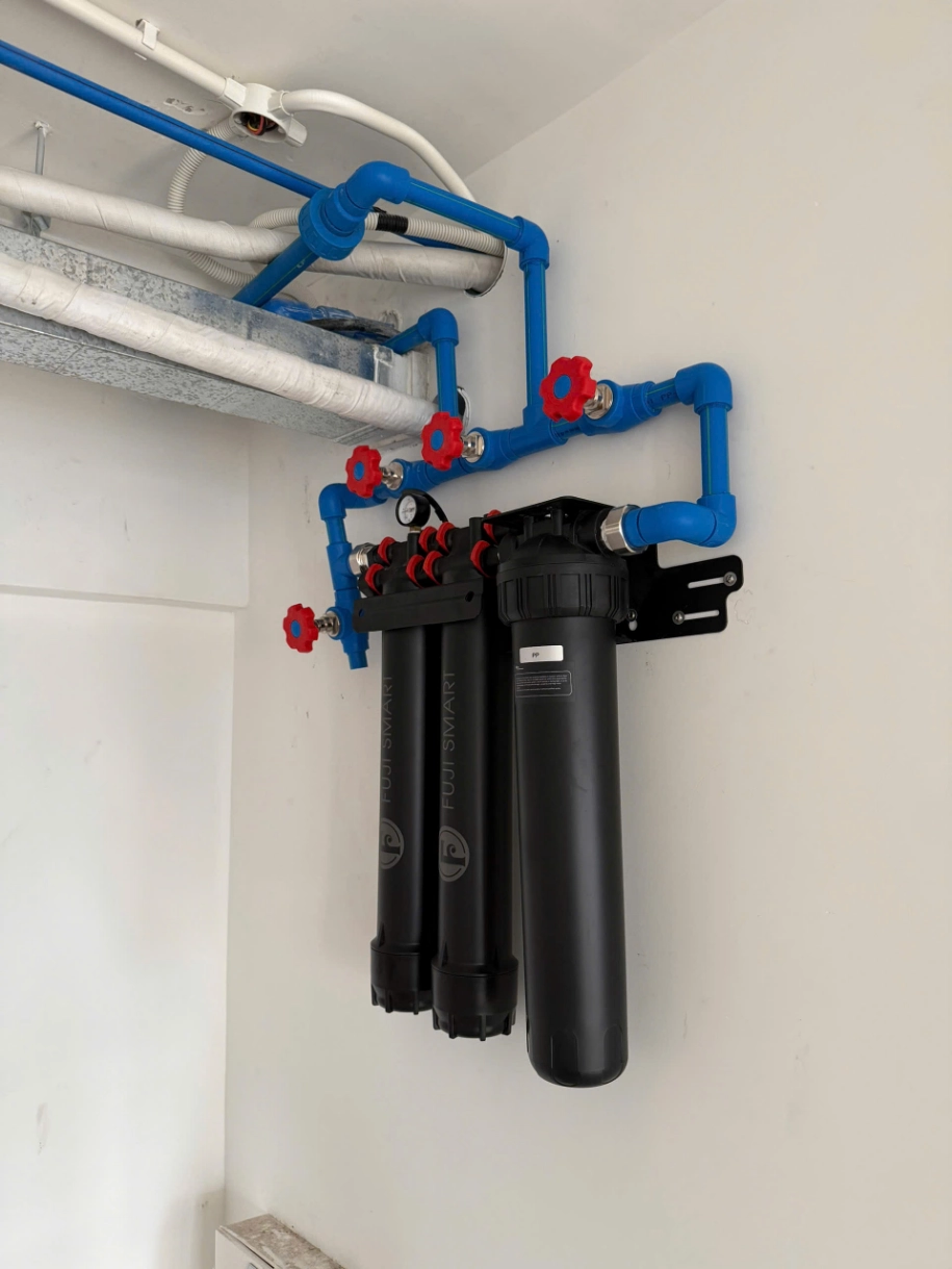 Fuji Smart APT 200 được trang bị công nghệ One-Touch, cho phép tự thay thế lõi lọc ngay tại nhà mà không cần chờ kỹ thuật.